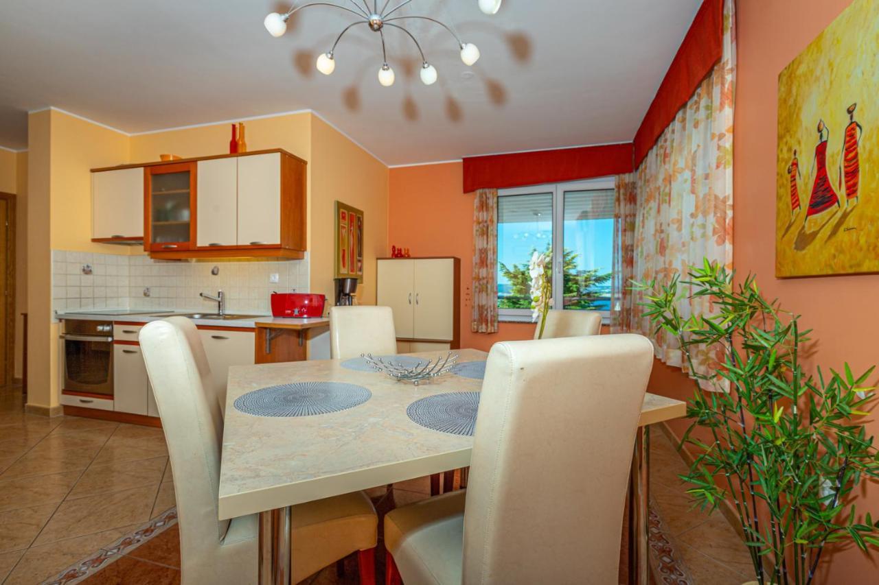 Apartman Rima Dramalj Exterior foto