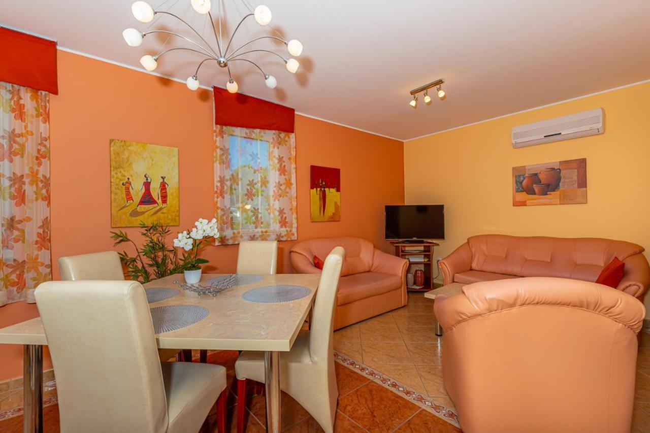 Apartman Rima Dramalj Exterior foto